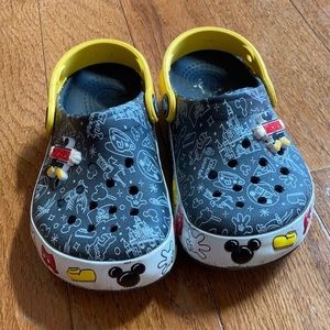 Mickey Mouse light up crocs. Size 11